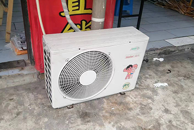 向阳空调突然不制冷只吹自然风怎么办？